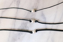 Load image into Gallery viewer, Vegan Pearl Cotton Choker Necklace