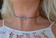 Load image into Gallery viewer, Beautiful hand beaded abalone shell necklace