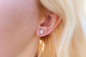Diamond heart earring studs