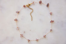 Load image into Gallery viewer, Strawberry Quartz Gemstone Beaded Choker Necklace