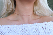 Load image into Gallery viewer, Dainty Rose Gold Beaded Choker Necklace