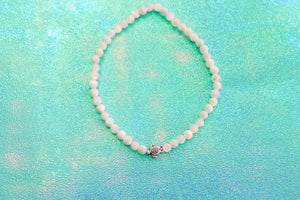 Mother of Pearl Sea Turtle Anklet / Beach Jewelry / Pearl Beads / Sea Turtle Jewelry / Gift Ideas for Her