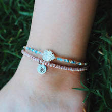 Load image into Gallery viewer, Pink Marbled Hand Stamped Hibiscus Beaded Anklet