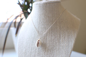 Dainty Cowrie Sea Shell Necklace