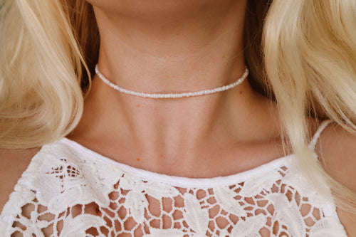Coconut Luster White Glass Beaded Choker Necklace / Beach Jewelry /