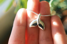 Load image into Gallery viewer, Dainty Whale Tail Necklace, Mermaid Necklace