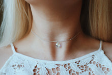 Load image into Gallery viewer, Dainty Tear Drop Choker Necklace