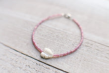 Load image into Gallery viewer, Vintage Opal Mother of Pearl Monstera Palm Leaf Beaded Anklet