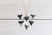 Load image into Gallery viewer, Shark Bite Necklace