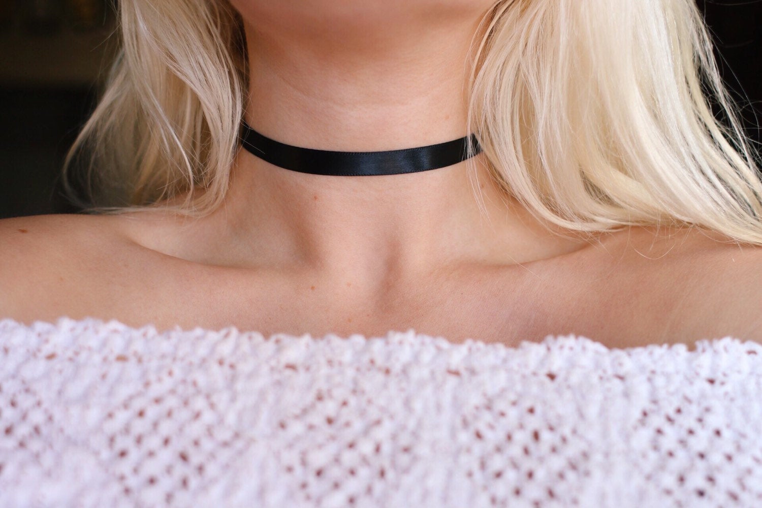 Paparazzi Accessories: 90s Nostalgia - Gold Choker – Jewels N' Thingz  Boutique