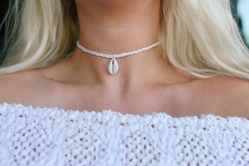 Salty Mermaid Hemp & Shell Choker