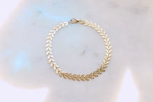 Load image into Gallery viewer, Golden Leaf Chain Anklet