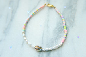 Seashell sugar beaded anklet