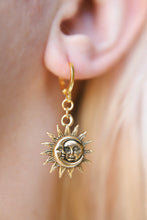 Load image into Gallery viewer, Golden sun &amp; moon Huggie hoop earrings