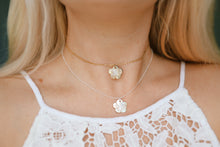 Load image into Gallery viewer, Hibiscus Mother Of Pearl Choker Necklace