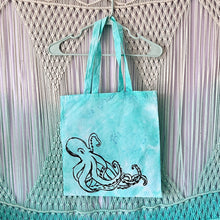 Load image into Gallery viewer, Octopus Reusable Grocery Tote Bag