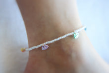 Load image into Gallery viewer, Sea Shell Iridescent Seed Beaded Anklet